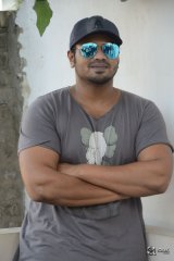 Manchu Manoj Interview About Okkadu Migiladu Movie